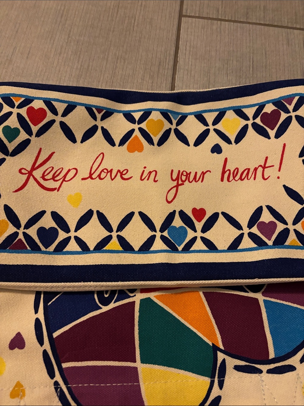 Brighton Tote Heart Motif 'LOVE' - Picture 9 of 9